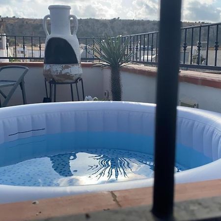 Apartment With Terraces And Private Jacuzzi - San Vito 400M From Beach San Vito Lo Capo Exteriér fotografie